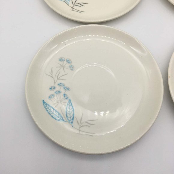 Royal Stetson Royal Maytime set of 4 Saucers, no cups, Blue Floral, Mid Century - Picture 2 of 6